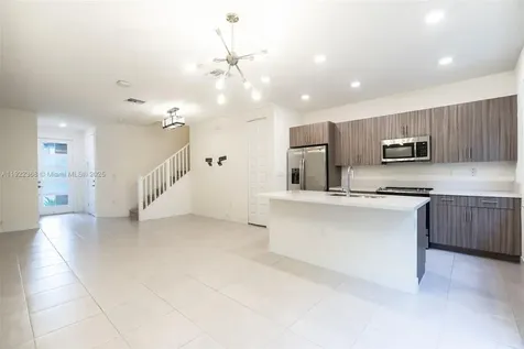 15824 NW 91st Court Miami Lakes FL 33018