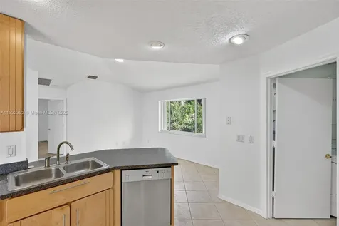 1833 SW Bellevue Avenue Port St. Lucie FL 34953