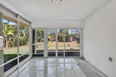1833 SW Bellevue Avenue Port St. Lucie FL 34953