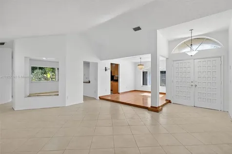 1833 SW Bellevue Avenue Port St. Lucie FL 34953