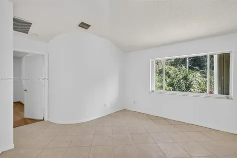 1833 SW Bellevue Avenue Port St. Lucie FL 34953