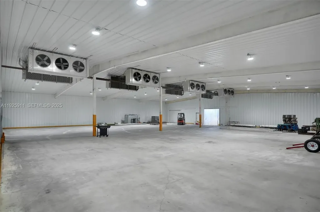 901 NW 9th Street Belle Glade FL 33430