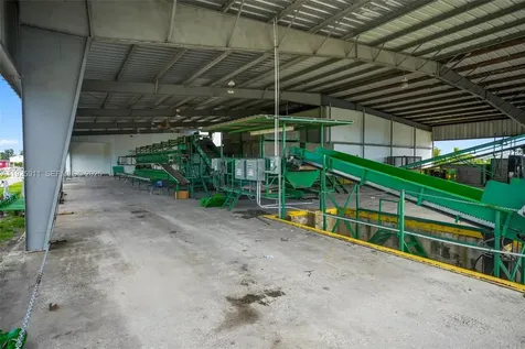 901 NW 9th Street Belle Glade FL 33430