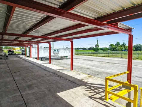 901 NW 9th Street Belle Glade FL 33430