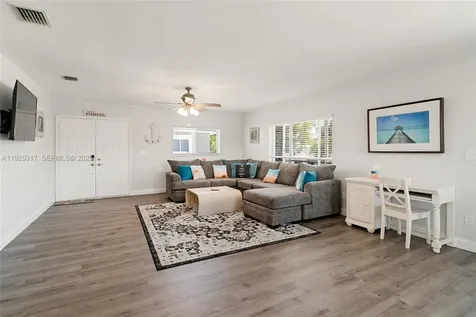 81 Marina Avenue Key Largo FL 33037