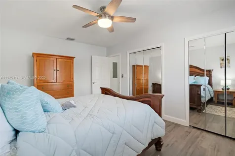 81 Marina Avenue Key Largo FL 33037