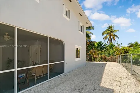 81 Marina Avenue Key Largo FL 33037