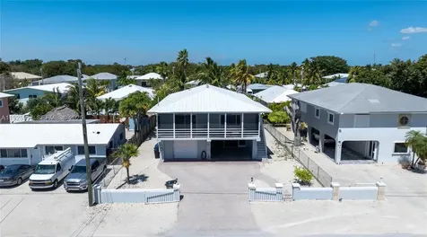 81 Marina Avenue Key Largo FL 33037