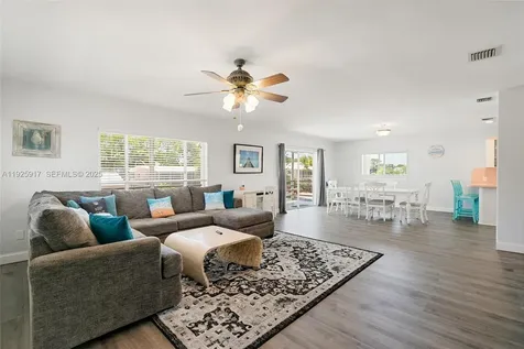 81 Marina Avenue Key Largo FL 33037