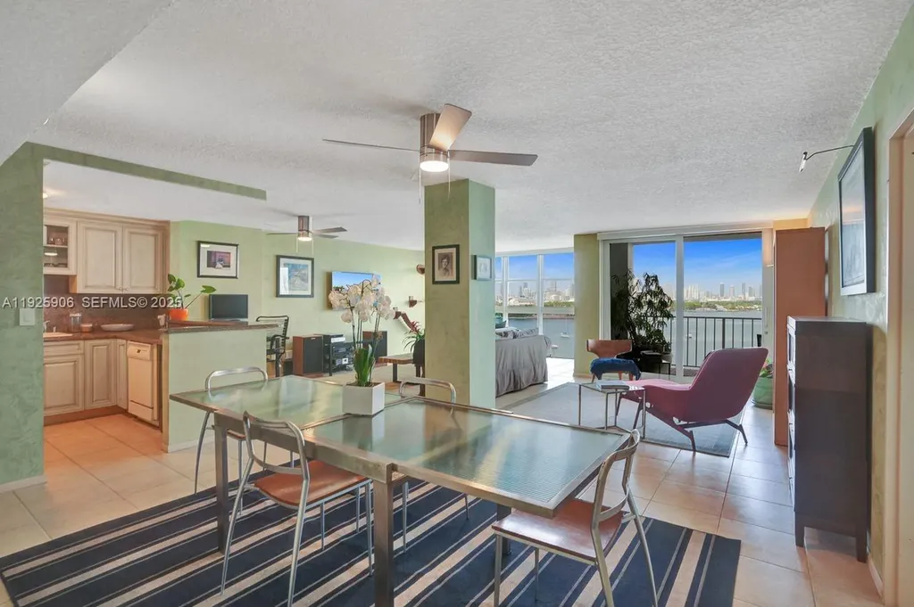 1228 West Avenue Miami Beach FL 33139