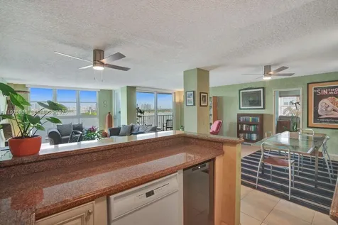 1228 West Avenue Miami Beach FL 33139