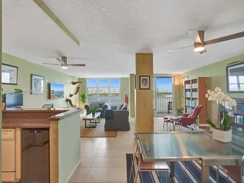 1228 West Avenue Miami Beach FL 33139