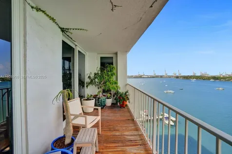 1228 West Avenue Miami Beach FL 33139