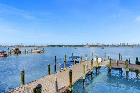 1228 West Avenue Miami Beach FL 33139