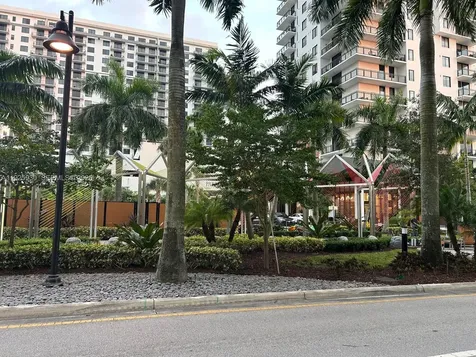 5252 NW 85th Avenue Doral FL 33166