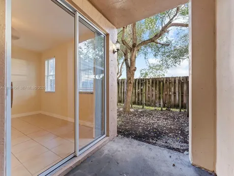 2512 SE 15th Court Homestead FL 33035