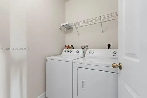 2512 SE 15th Court Homestead FL 33035