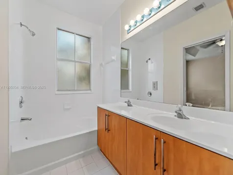 2512 SE 15th Court Homestead FL 33035