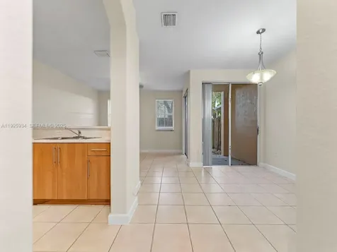 2512 SE 15th Court Homestead FL 33035