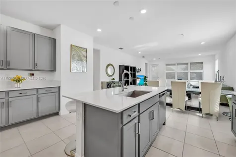 4242 Rosa Drive Lighthouse Point FL 33064