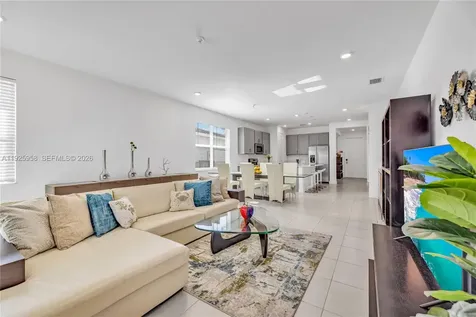 4242 Rosa Drive Lighthouse Point FL 33064