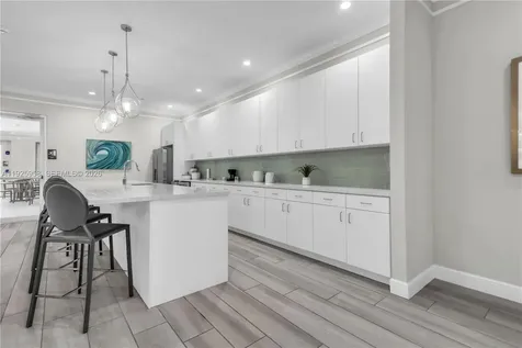 4242 Rosa Drive Lighthouse Point FL 33064