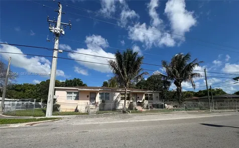 5241 NW 11th Avenue Miami FL 33127