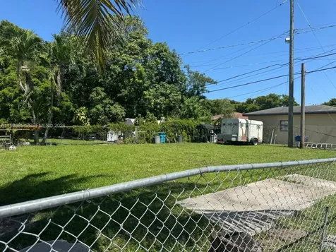 5241 NW 11th Avenue Miami FL 33127