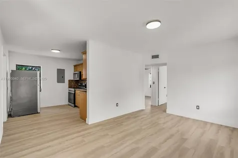 739 W 30th Street Hialeah FL 33012