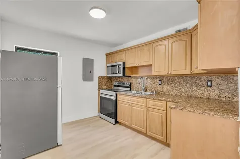 739 W 30th Street Hialeah FL 33012