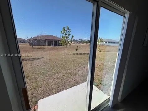 1724 NW 11th Place Cape Coral FL 33993
