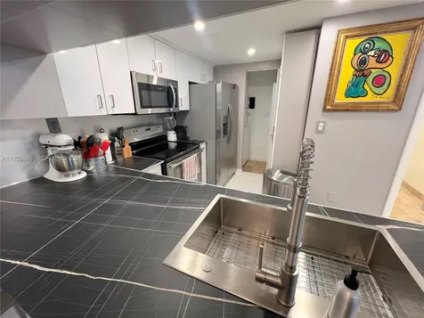 650 West Avenue Miami Beach FL 33139