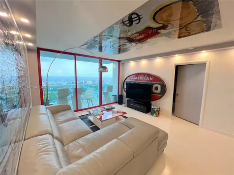 650 West Avenue Miami Beach FL 33139
