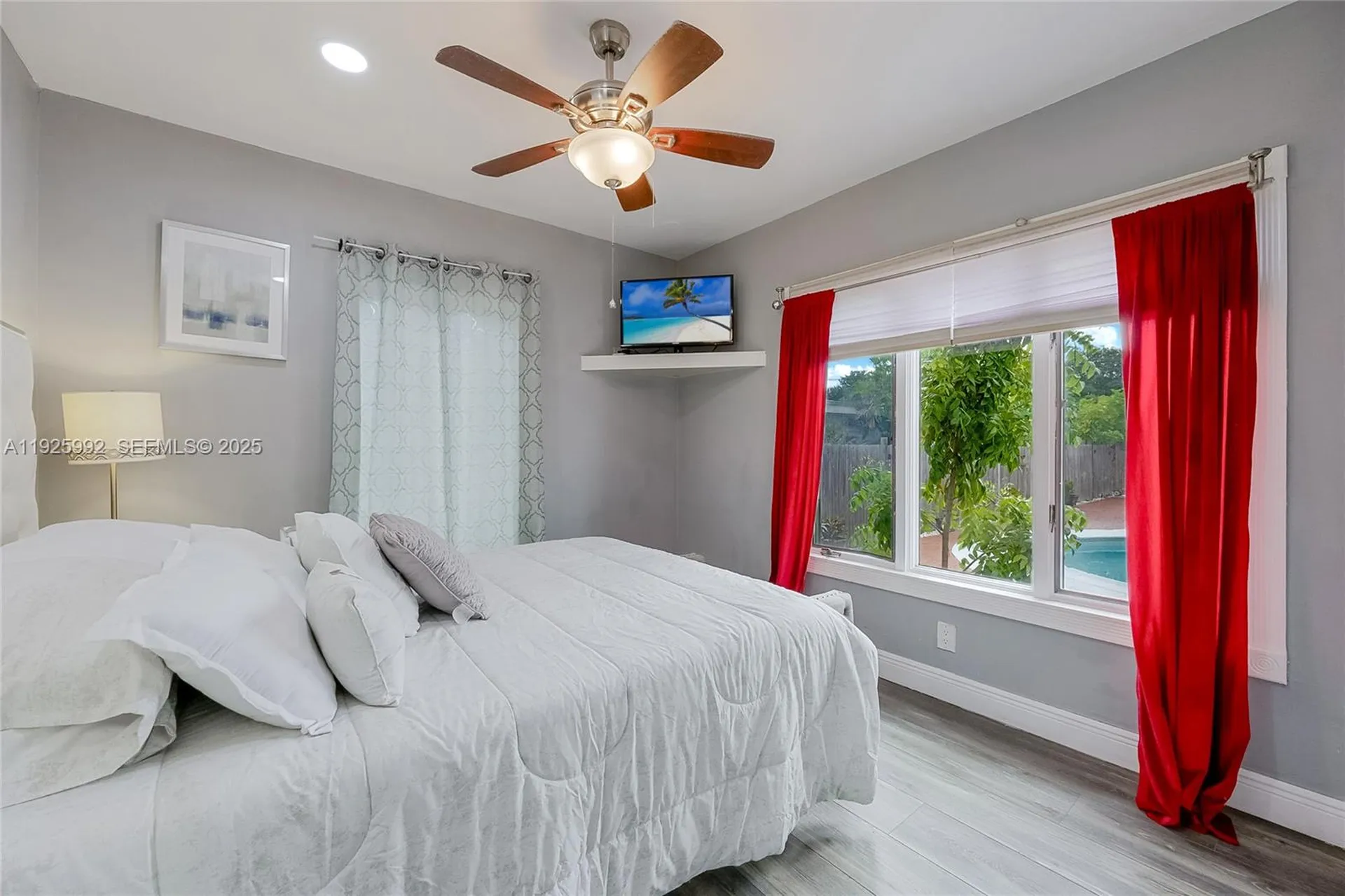Hollywood FL 33020