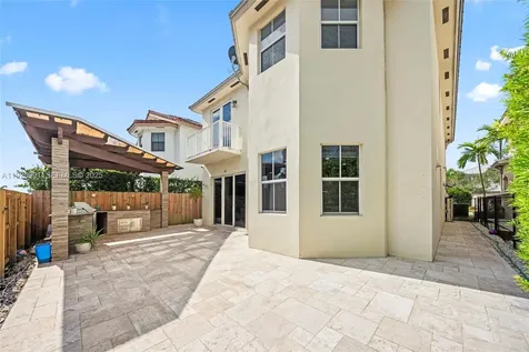 6933 NW 104th Court Doral FL 33178
