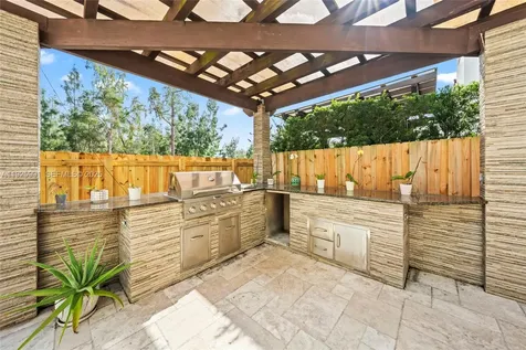 6933 NW 104th Court Doral FL 33178
