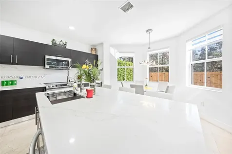6933 NW 104th Court Doral FL 33178