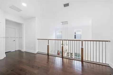 6933 NW 104th Court Doral FL 33178