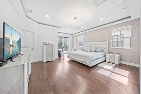 6933 NW 104th Court Doral FL 33178