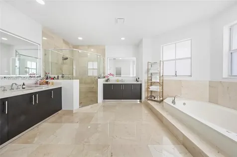 6933 NW 104th Court Doral FL 33178