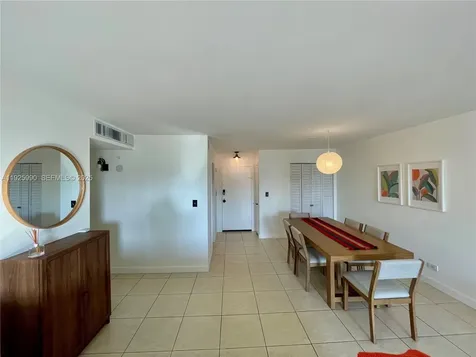 10101 E Bay Harbor Drive Bay Harbor Islands FL 33154