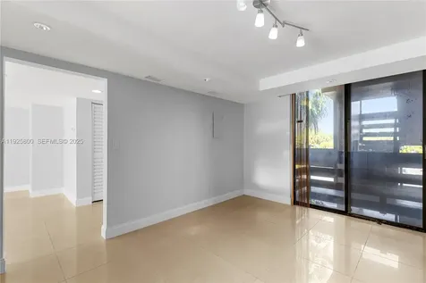 120 SW 96th Terrace Plantation FL 33324