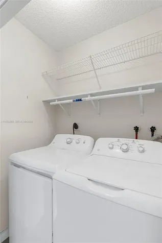 120 SW 96th Terrace Plantation FL 33324