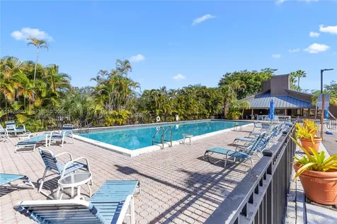 120 SW 96th Terrace Plantation FL 33324