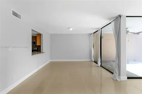 120 SW 96th Terrace Plantation FL 33324