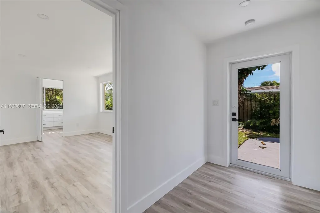 1830 NE 65th Court Fort Lauderdale FL 33308