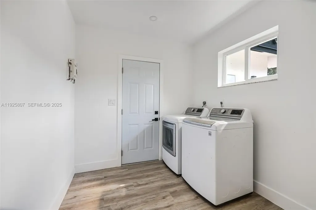 1830 NE 65th Court Fort Lauderdale FL 33308