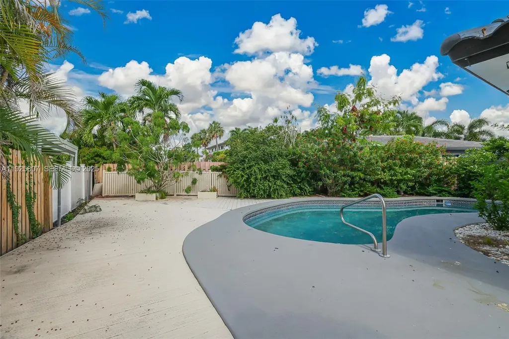 1830 NE 65th Court Fort Lauderdale FL 33308