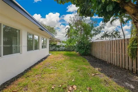 1830 NE 65th Court Fort Lauderdale FL 33308