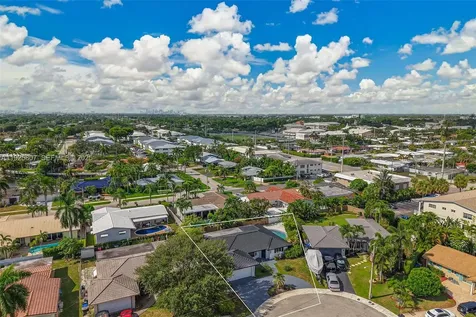1830 NE 65th Court Fort Lauderdale FL 33308